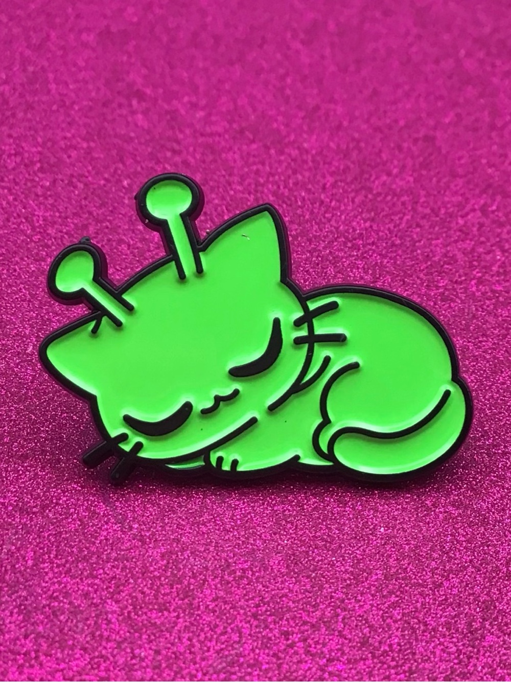 Alien Cat 2 Enamel Pin